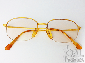K18の眼鏡